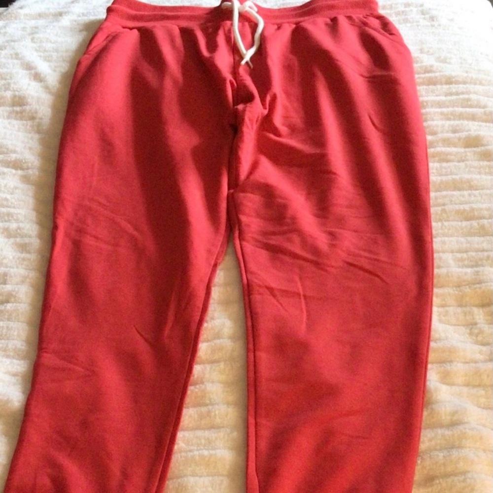 Comfy Sweatpants NWOT Roma Concept , Red, Size L